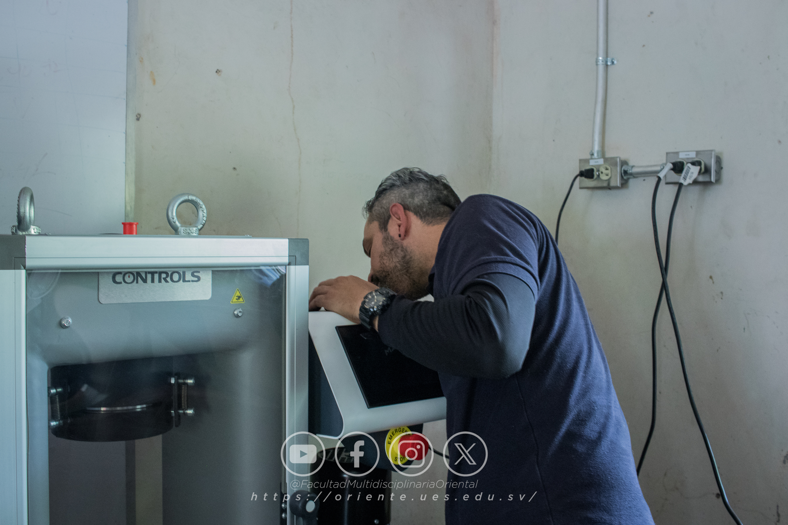 Capacitación Técnica para Docentes del Laboratorio de Suelos y Materiales 